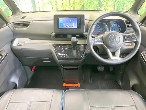 Mitsubishi Delica Mini