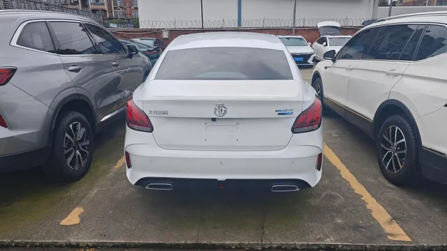 MG MG5