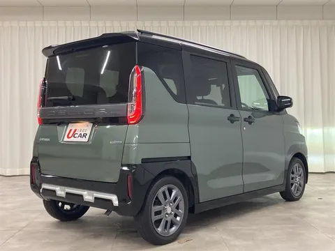 Mitsubishi Delica Mini