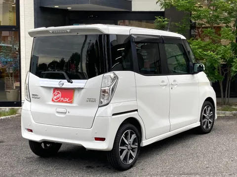 Nissan Dayz Roox
