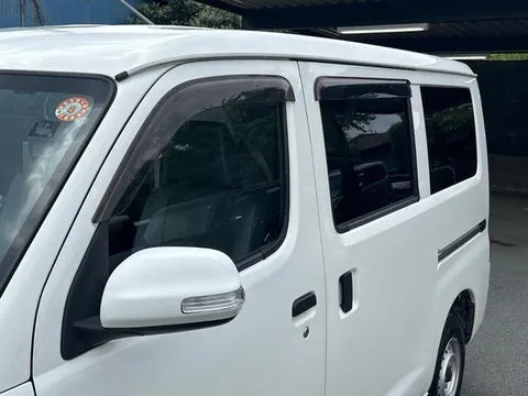 Toyota TownAce Van