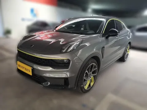 Lynk & Co 05