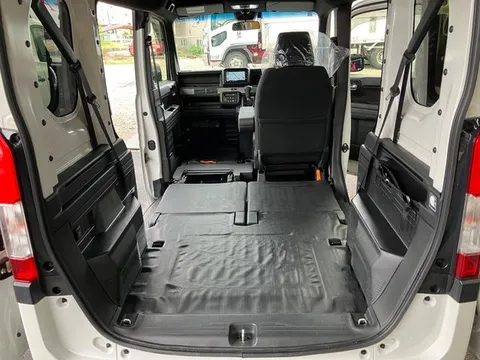 Honda N-VAN Plus Style