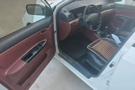 BYD F3