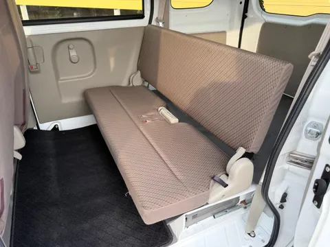 Nissan Clipper