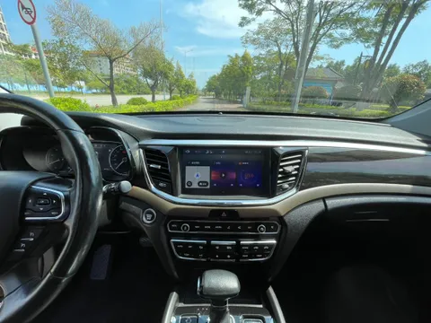 Gac GS8