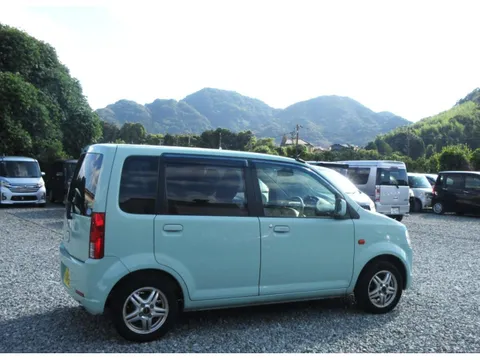 Nissan Otti