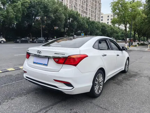 Hyundai Mistra