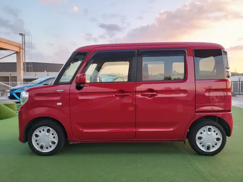 Suzuki Spacia