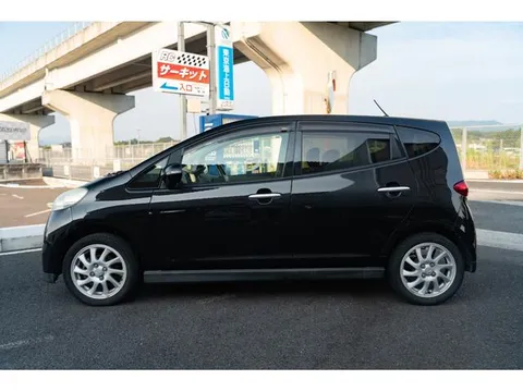 Daihatsu Sonica