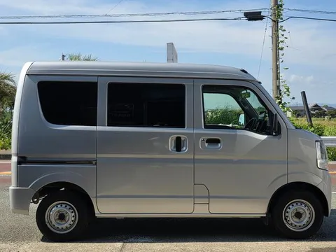 Nissan Clipper