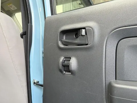 Daihatsu Mira Tocot