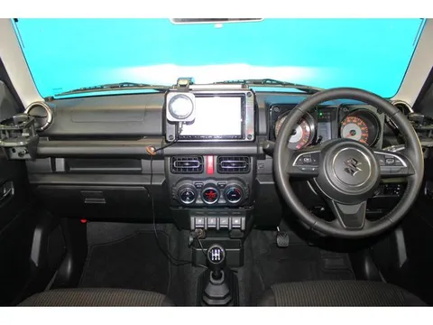 Suzuki Jimny Sierra