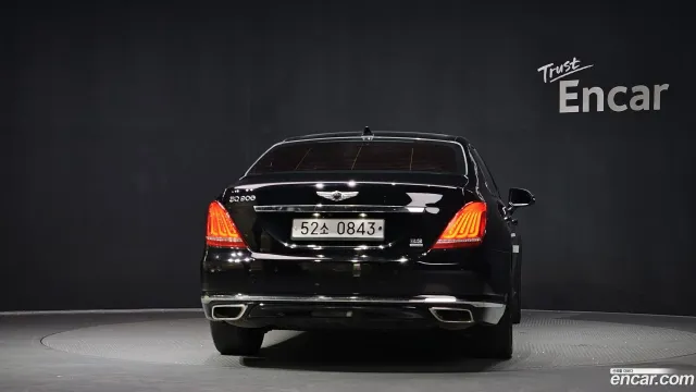 Genesis G90 (EQ900)