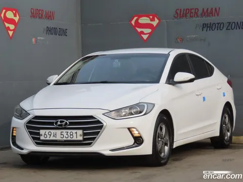 Hyundai Elantra (Avante)