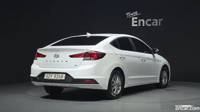 Hyundai Elantra (Avante)