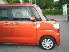 Toyota Pixis Mega