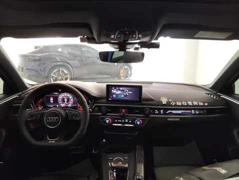 Audi S4