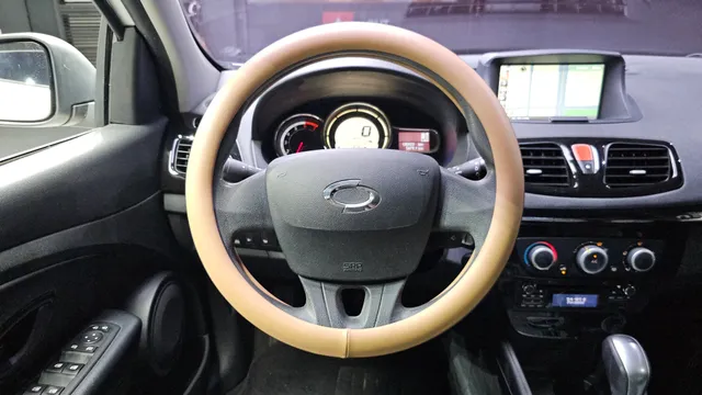 Renault SM3
