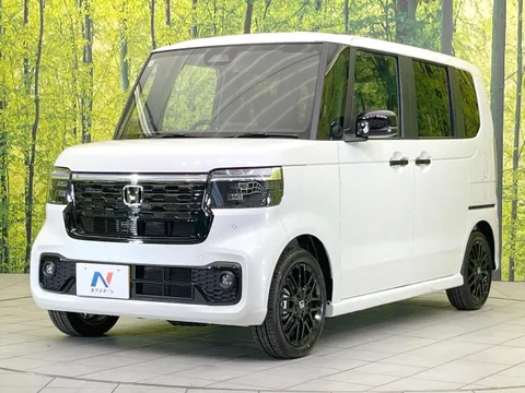 Honda N-BOX Custom