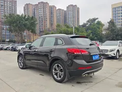 Borgward BX7
