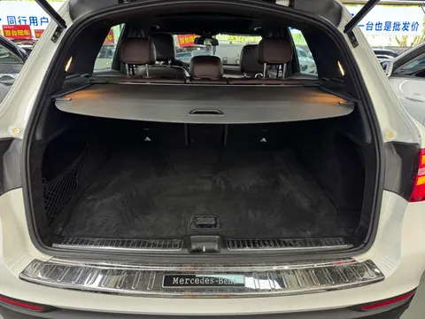 Mercedes-Benz Mercedes-Benz GLC