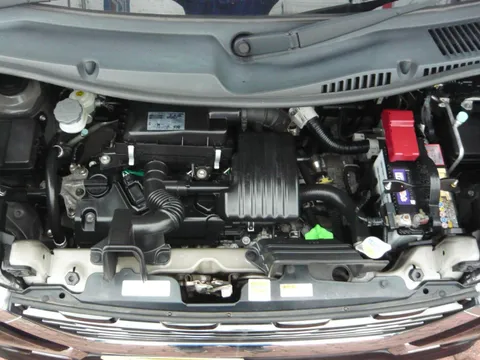 Suzuki Spacia Custom
