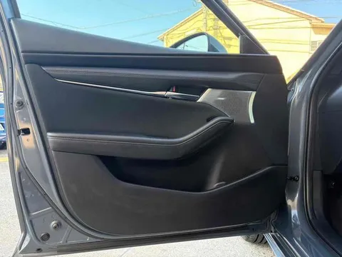 Mazda MAZDA3 Fastback