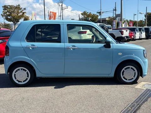 Daihatsu Mira Tocot