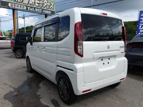 Suzuki Spacia