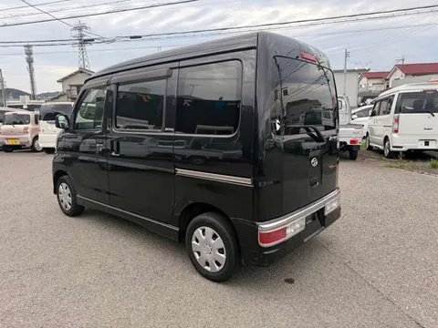 Daihatsu Atrai Wagon