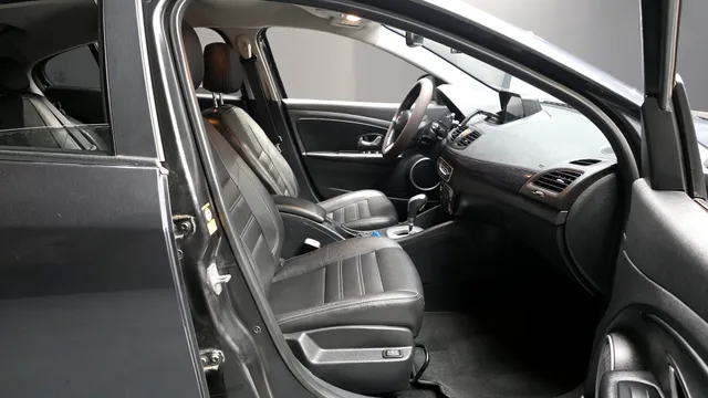 Renault SM3