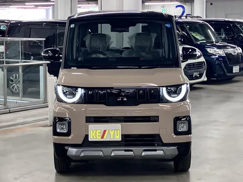 Mitsubishi Delica Mini