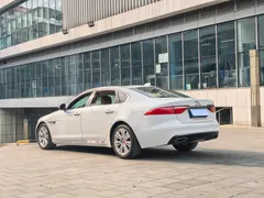 Jaguar XFL