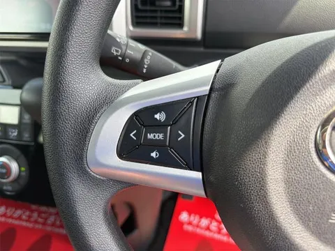Toyota Pixis Mega