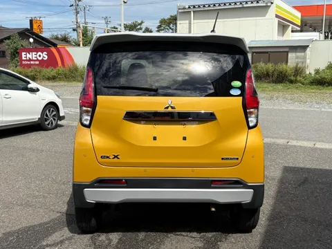 Mitsubishi eK X