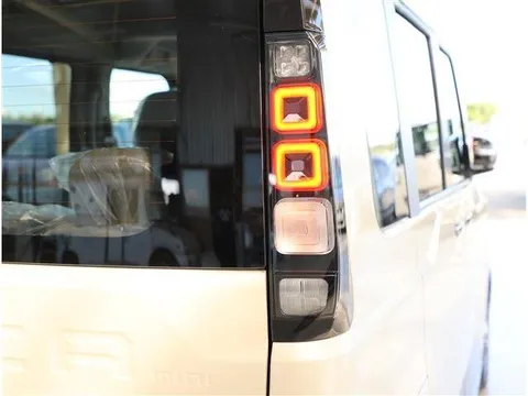 Mitsubishi Delica Mini