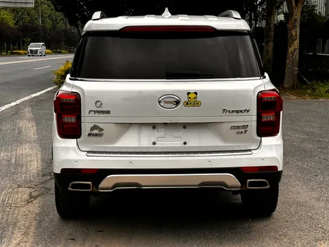 Gac GS8