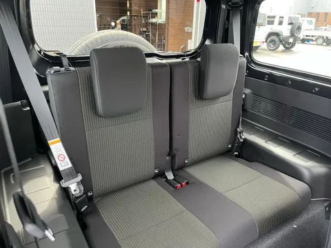Suzuki Jimny Sierra