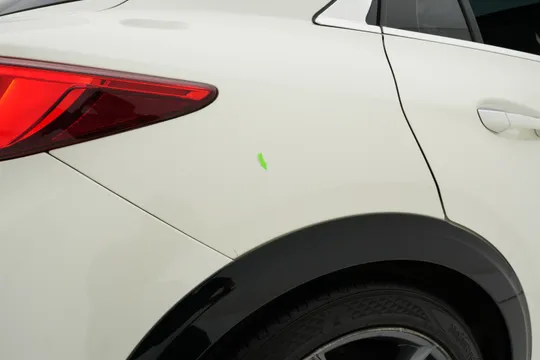 Infiniti Q30