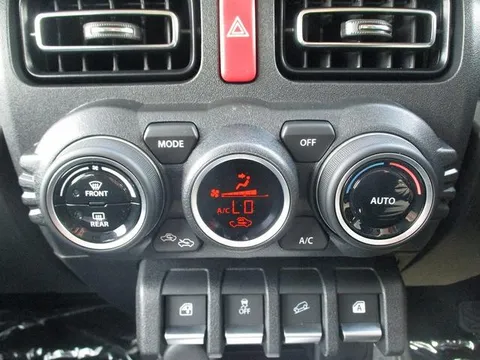 Suzuki Jimny Nomade