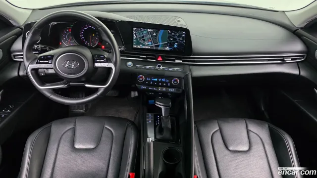 Hyundai Elantra (Avante)