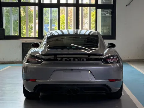 Porsche 718