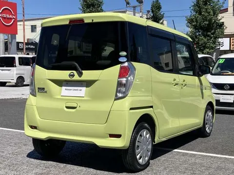 Nissan Dayz Roox