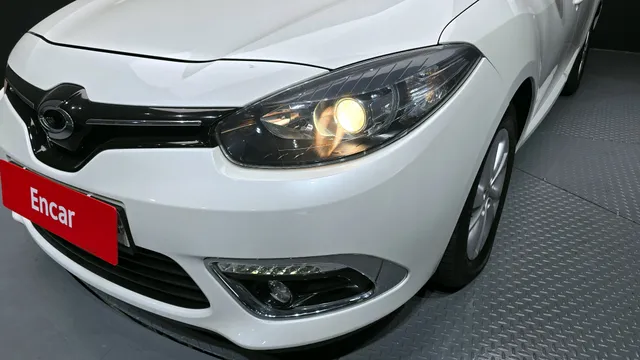 Renault SM3