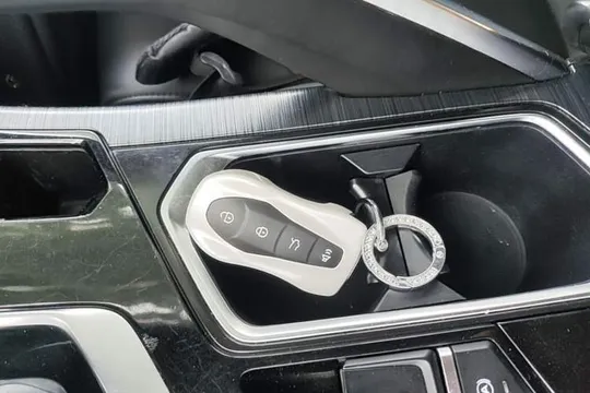 Geely Monjaro