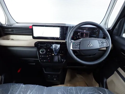 Mitsubishi Delica Mini