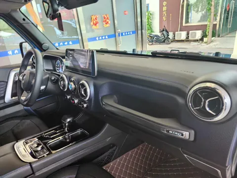 BAIC BJ40