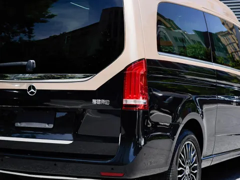 Mercedes-Benz V-Class
