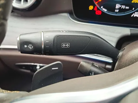Mercedes-Benz Mercedes-Benz CLS